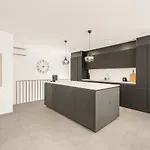 Levlante Villa *