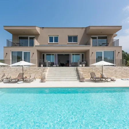 Levlante Villa