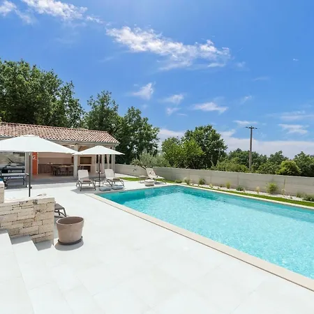 Villa Levlante *