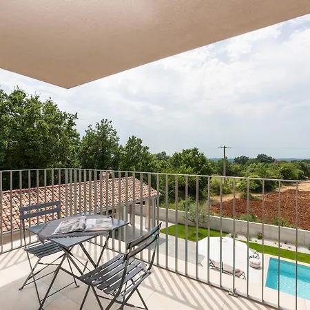 Levlante ヴィラ *